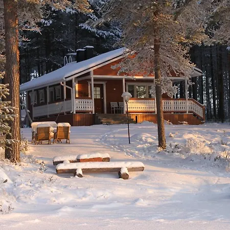 Holiday home Hattusaaren Rantamajat