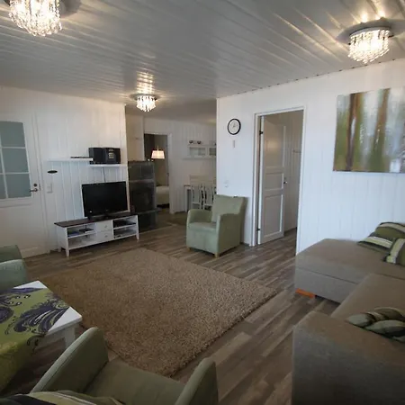 Holiday home Hattusaaren Rantamajat Koli (Lieksa)