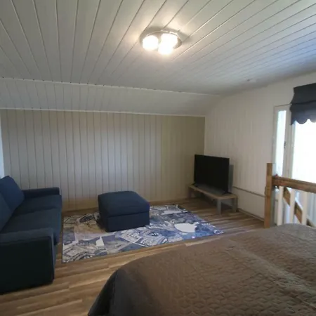 Holiday home Hattusaaren Rantamajat *
